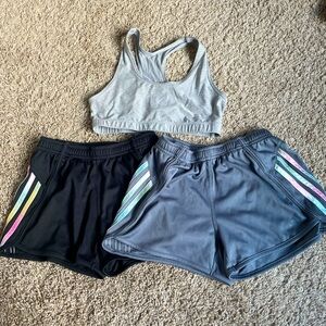 Girls sport bra and shorts set